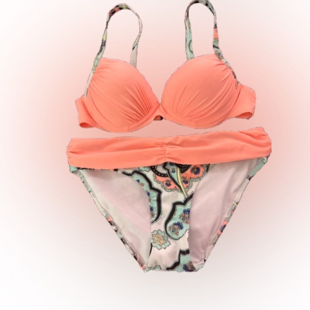 🔥 1/2 Off Sale 
Venus  2 piece swimsuit coral